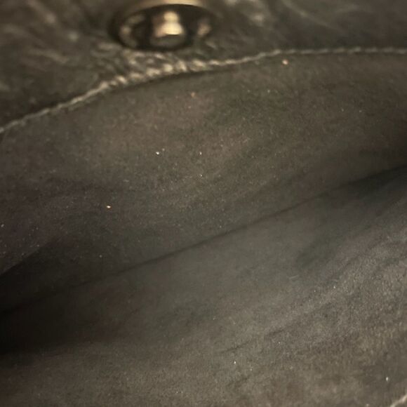 GUCCI Black Leather & Python Trim Vintage Clutch - Picture 5 of 15